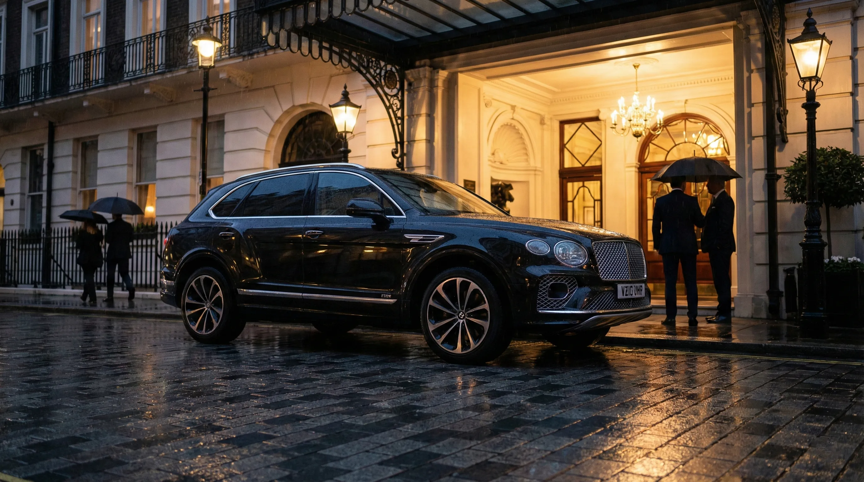 Bentley Bentayga for long-term car hire in Basingstoke