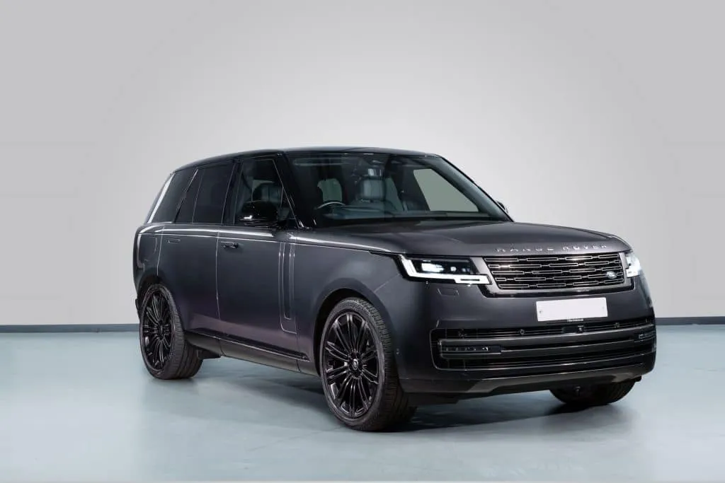 Range Rover collection for long-term car hire in Basingstoke