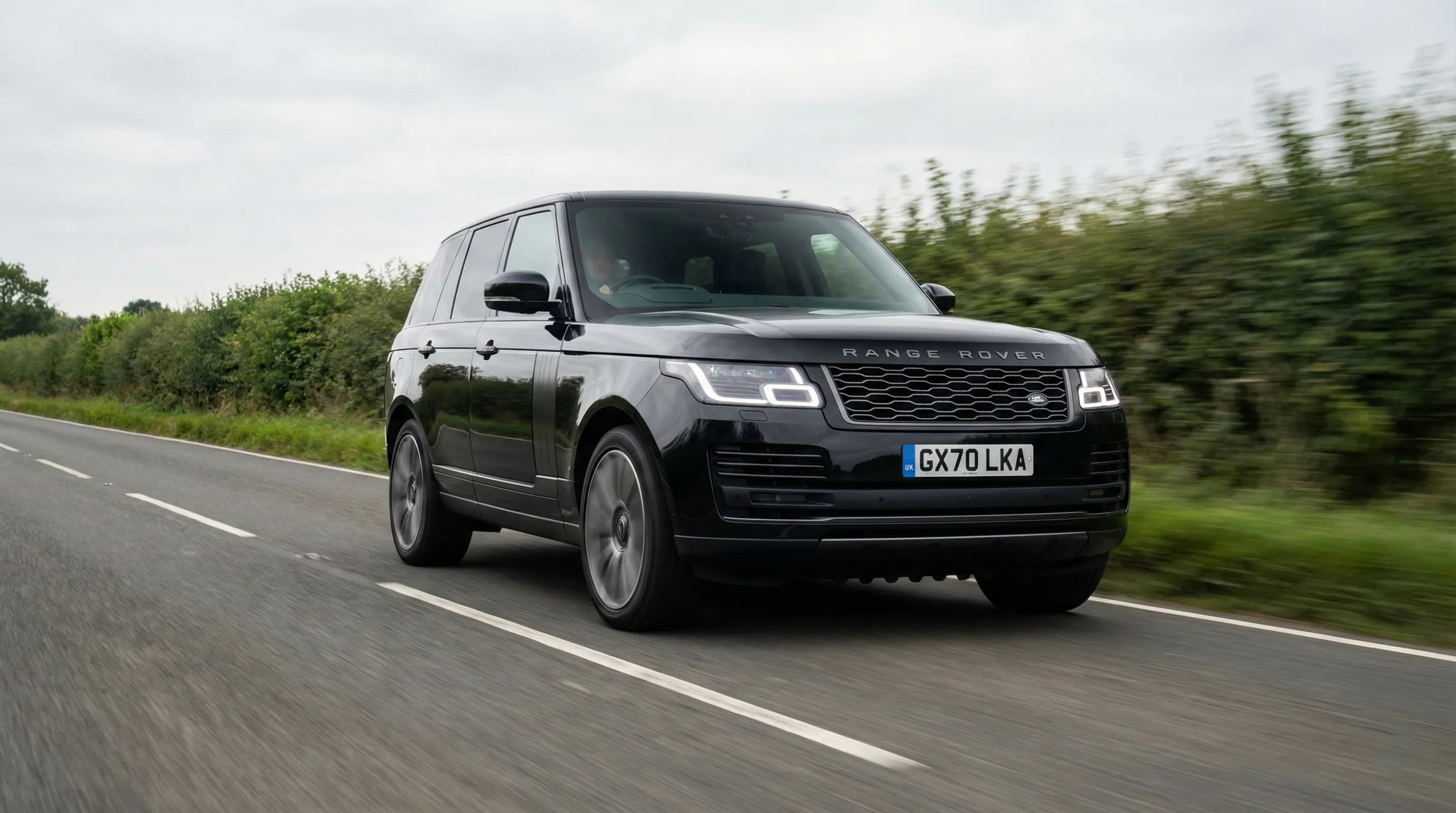 Range Rover Sport for long-term car hire in Basingstoke