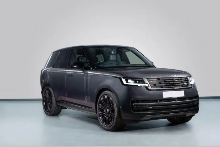 Range Rover collection for long-term car hire in Bristol